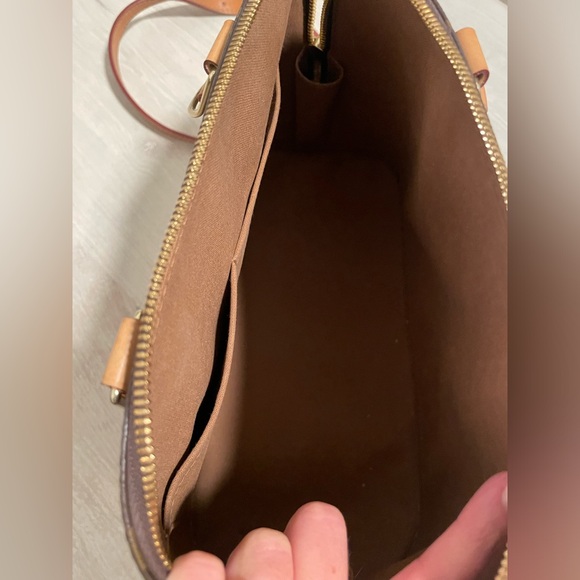 Authentic Louis Vuitton - Alma PM - Picture 8 of 9